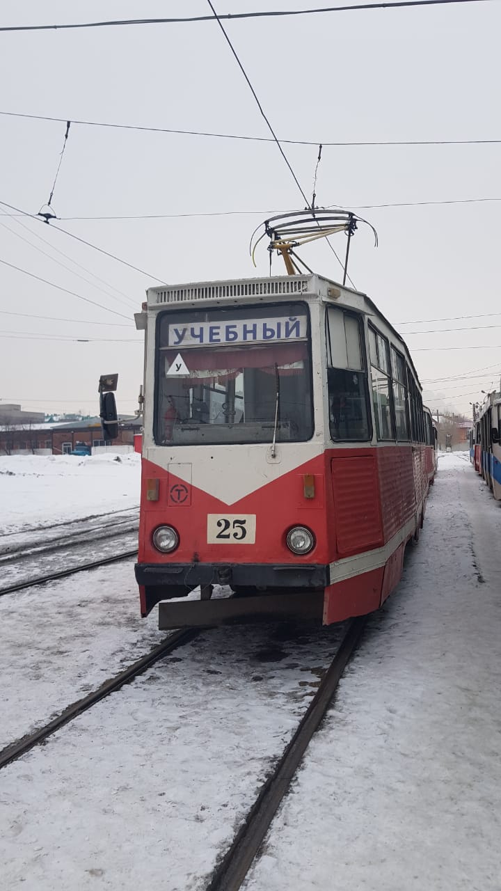 Read more about the article МП г.Омска «Электрический транспорт» приглашает желающих бесплатно получить профессию «водитель трамвая»