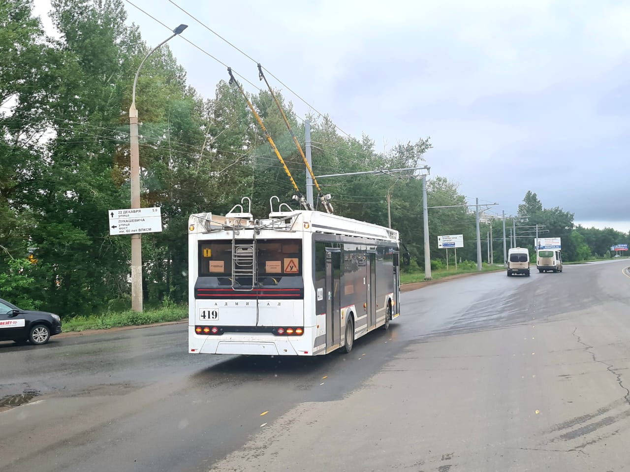 Read more about the article В Омске проводится обкатка новой троллейбусной сети